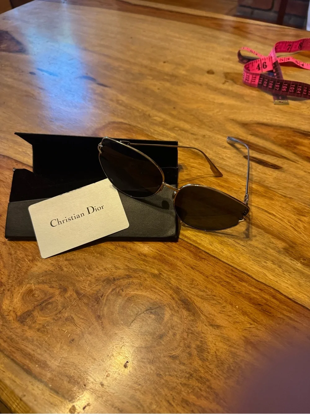 Christian Dior Oval Sunglasses in black and gold ,authentic , never used - Picture 4 of 7